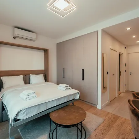 Waterfront Oasis Apartment Belgrad