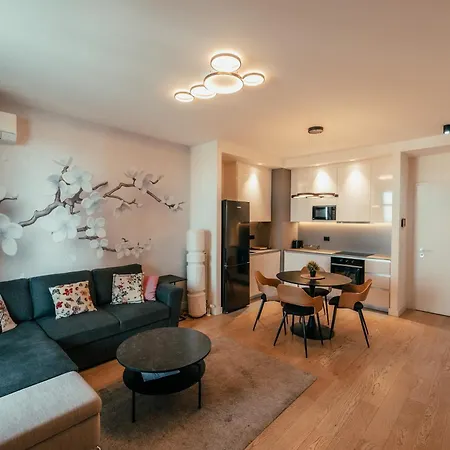 Daire Waterfront Oasis