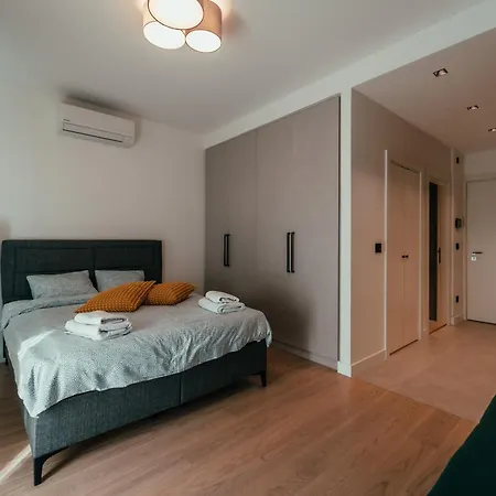 Daire Waterfront Oasis