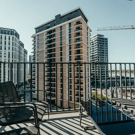Daire Waterfront Oasis Belgrad