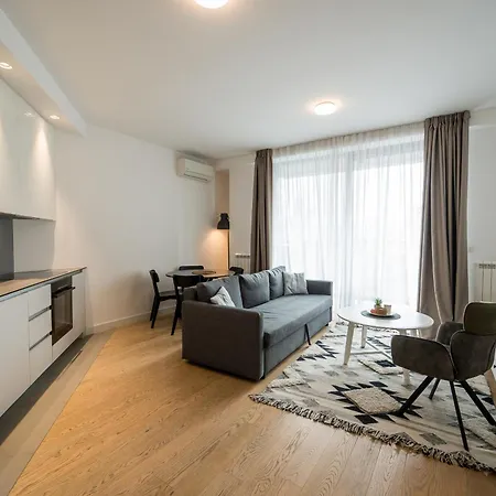 Waterfront Oasis Daire