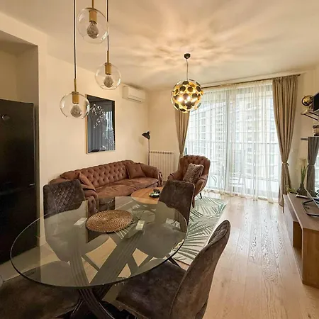 Waterfront Oasis * Belgrade